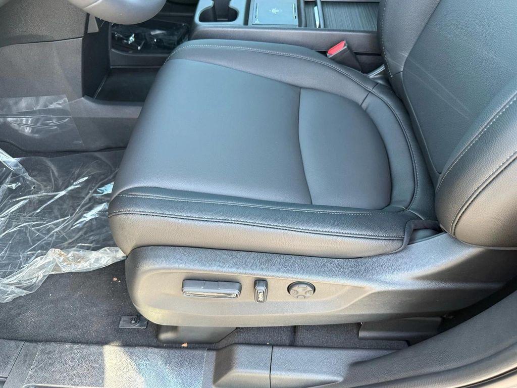 new 2026 Honda Odyssey car, priced at $44,885