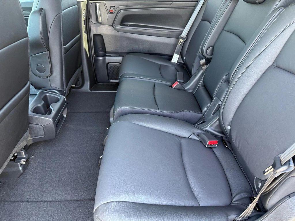 new 2026 Honda Odyssey car, priced at $44,885