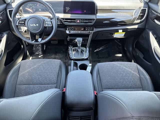 used 2025 Kia Seltos car, priced at $28,500