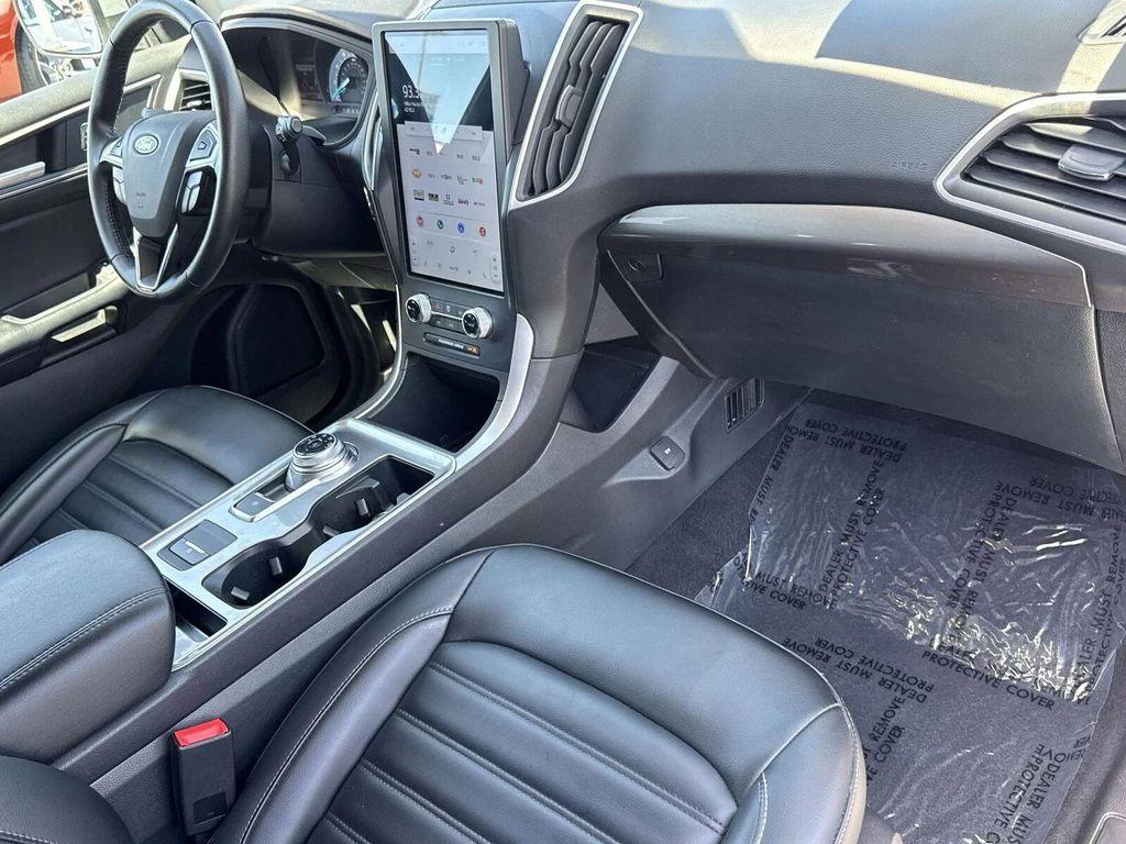 used 2024 Ford Edge car, priced at $22,900