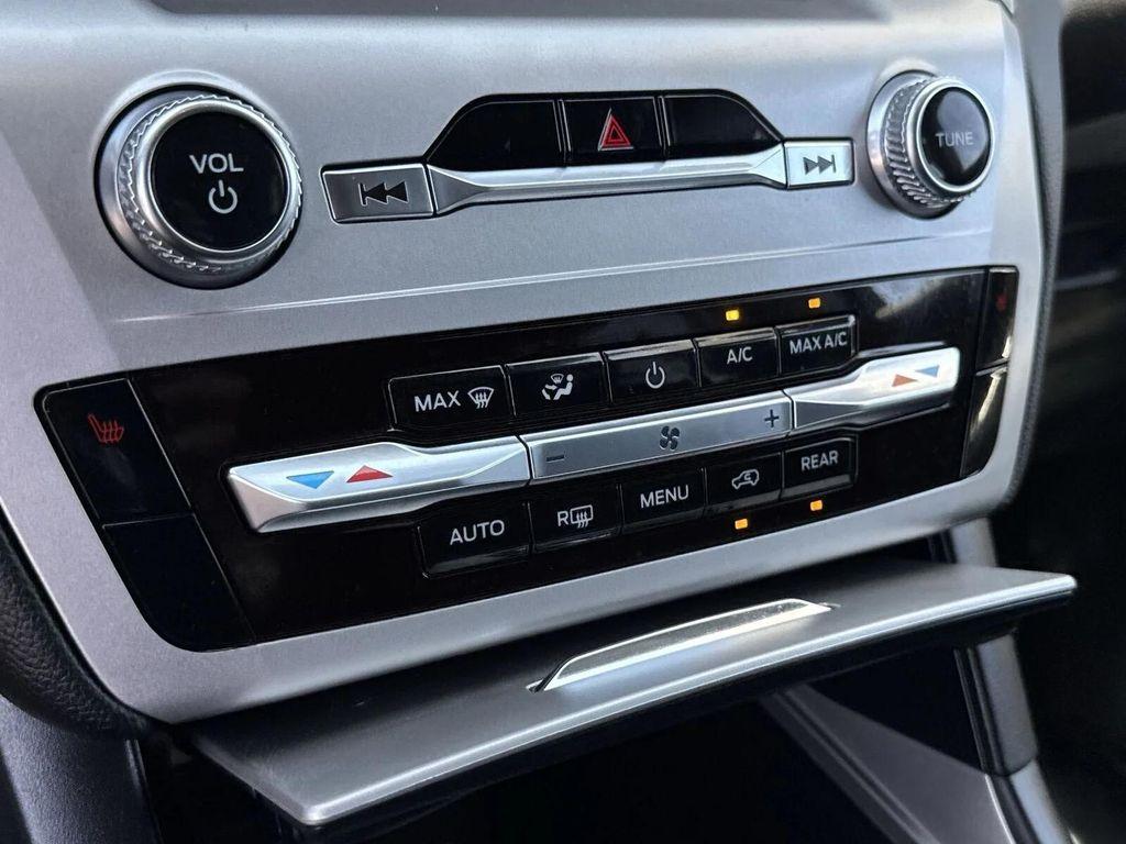 used 2022 Ford Explorer car, priced at $25,800