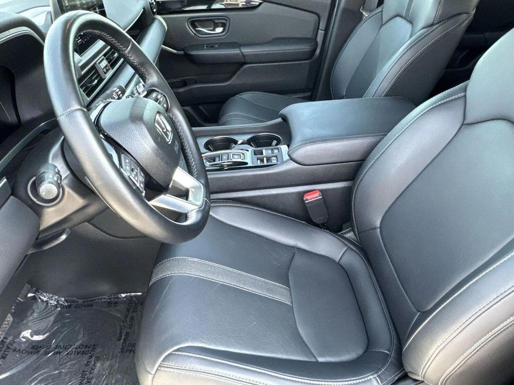 used 2024 Honda Pilot car, priced at $36,998