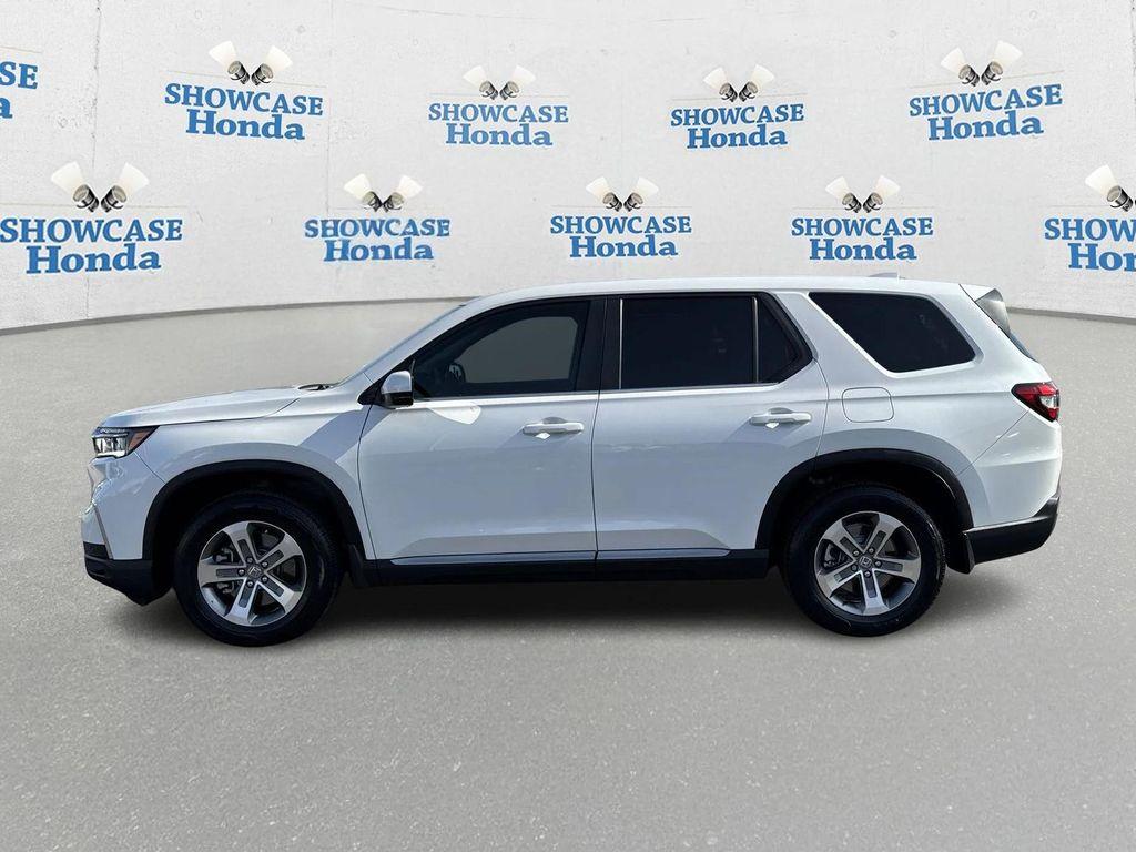 used 2024 Honda Pilot car, priced at $36,998