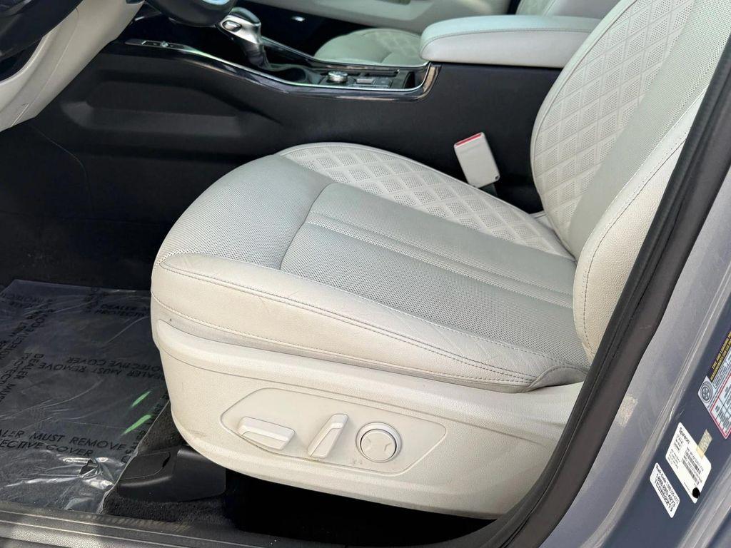 used 2021 Kia Sorento car, priced at $24,300