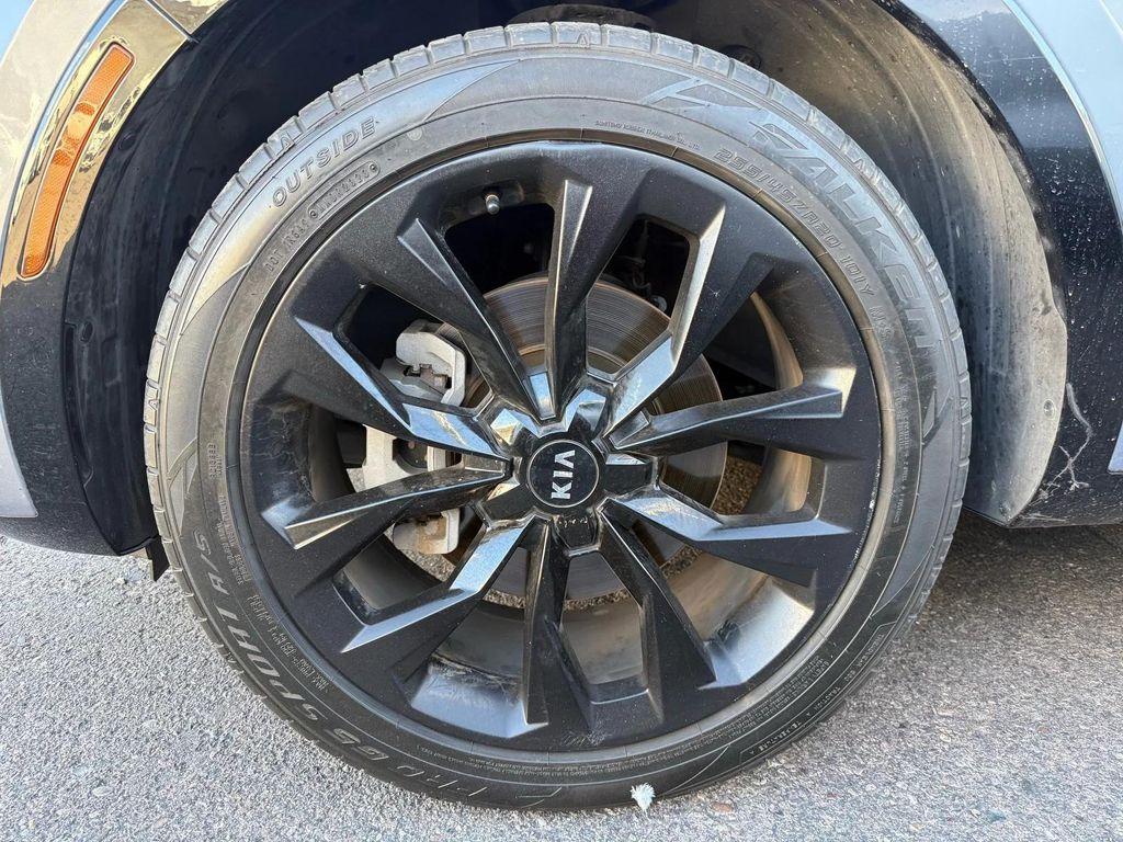 used 2021 Kia Sorento car, priced at $24,500