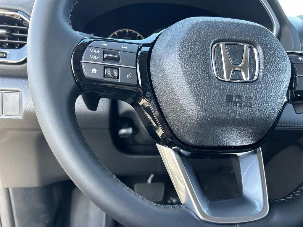 new 2025 Honda Pilot car, priced at $43,637