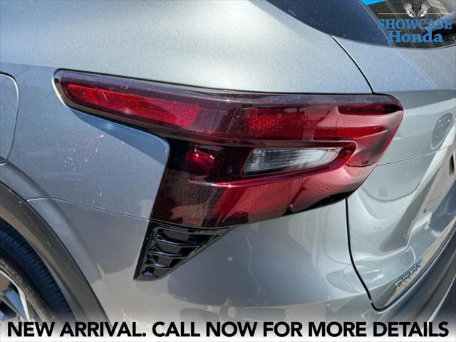 used 2025 Chevrolet Trax car, priced at $24,900
