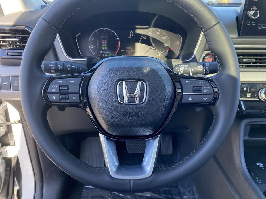 new 2025 Honda Pilot car, priced at $48,060