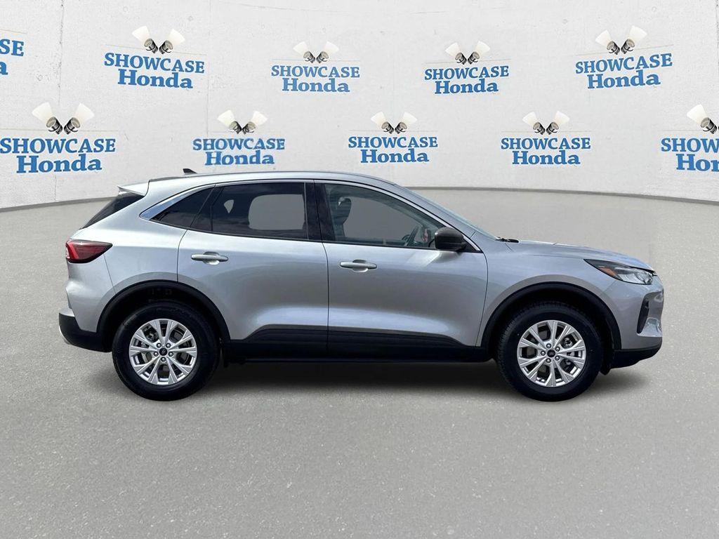 used 2024 Ford Escape car, priced at $21,900