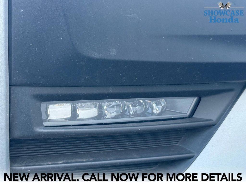 used 2022 Honda CR-V Hybrid car, priced at $31,900