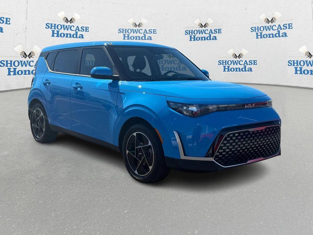used 2025 Kia Soul car, priced at $21,900