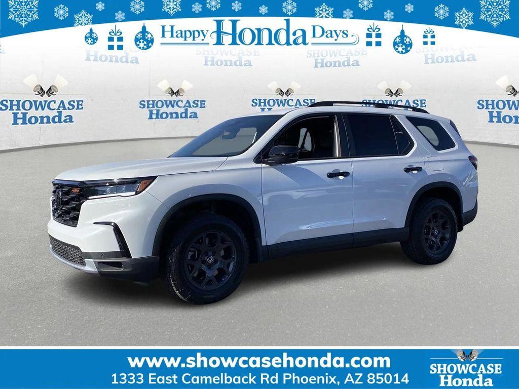 new 2025 Honda Pilot car, priced at $48,724