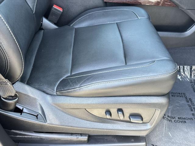 used 2020 GMC Yukon car, priced at $34,200