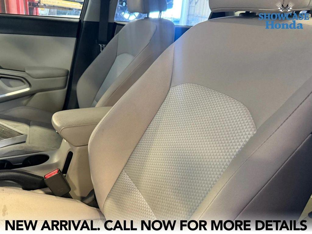 used 2024 Kia Soul car, priced at $17,998