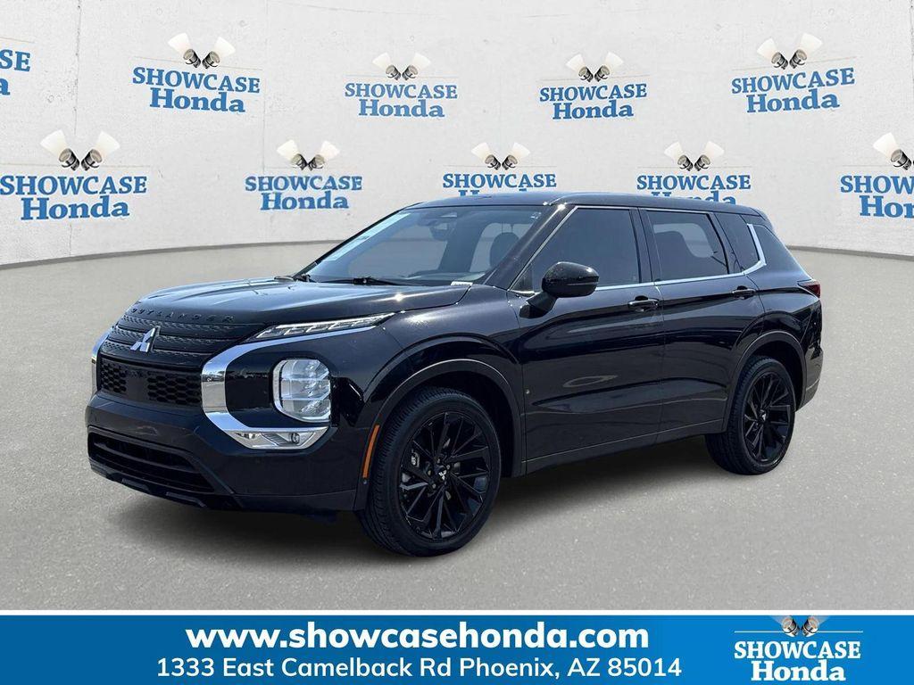 used 2023 Mitsubishi Outlander car, priced at $20,600