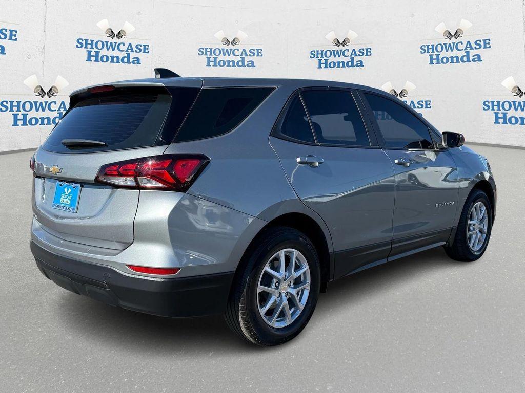 used 2023 Chevrolet Equinox car, priced at $18,600