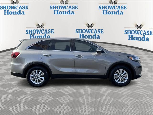 used 2019 Kia Sorento car, priced at $14,300