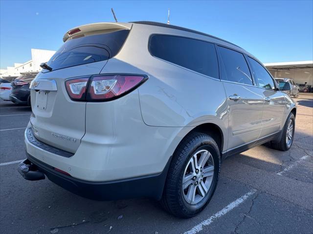 used 2015 Chevrolet Traverse car, priced at $11,900