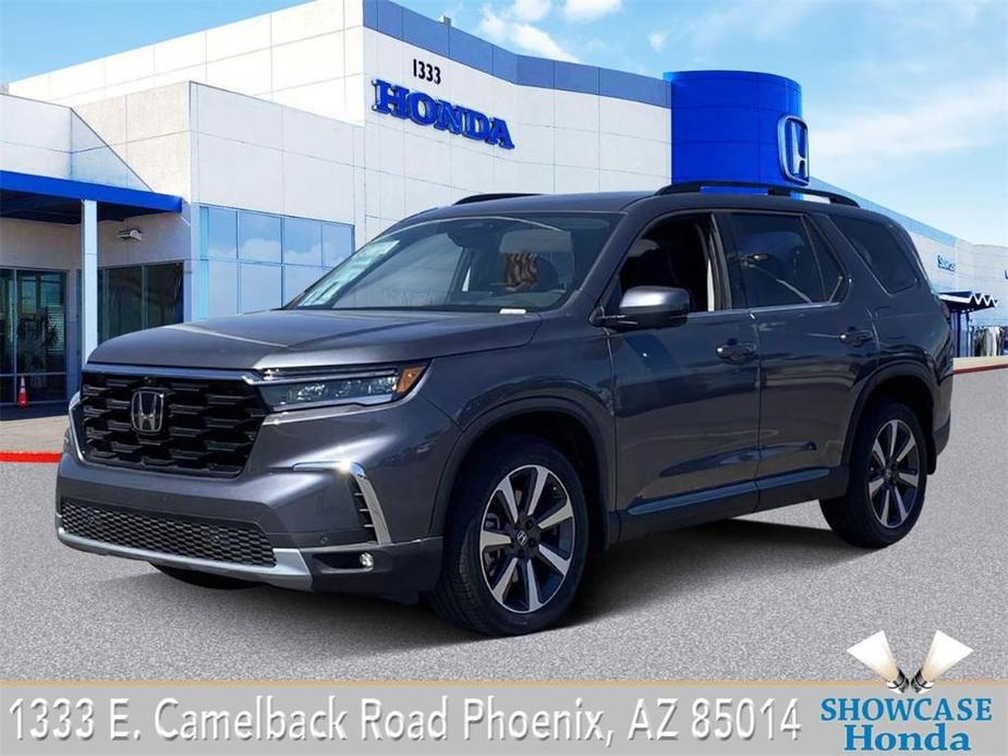 new 2025 Honda Pilot car, priced at $49,832