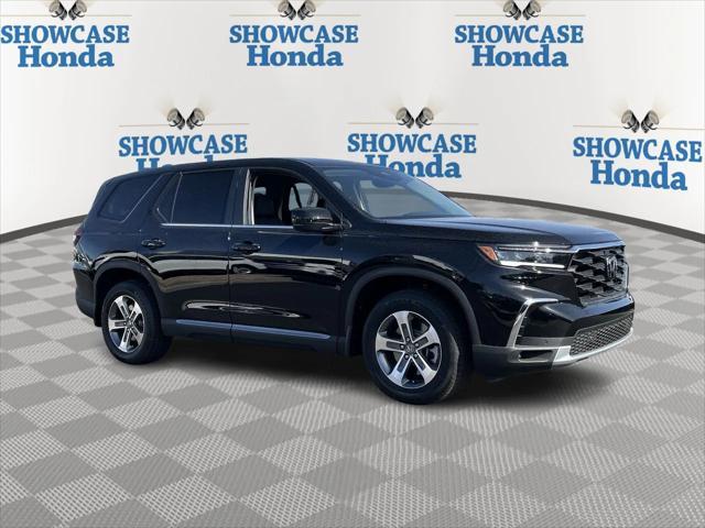 new 2025 Honda Pilot car, priced at $45,269