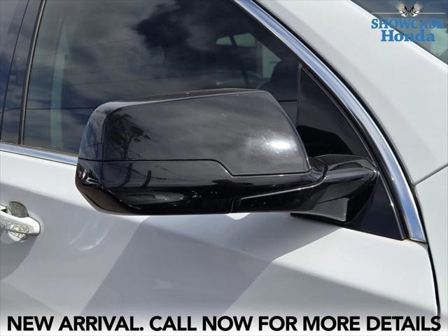 used 2019 Chevrolet Traverse car, priced at $13,900