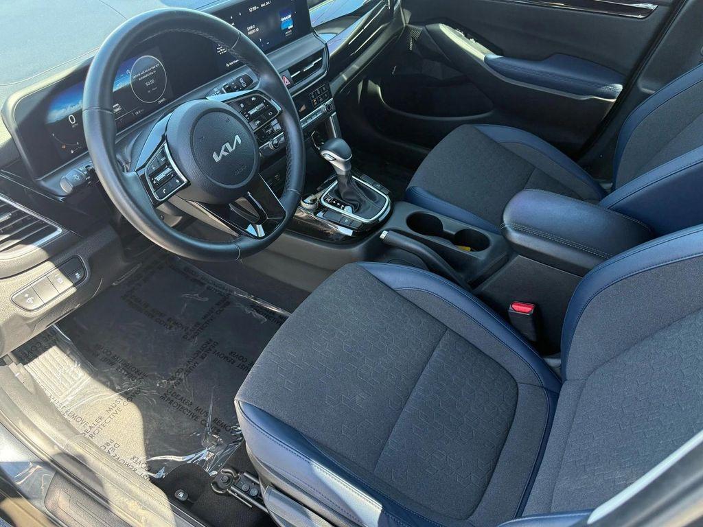 used 2024 Kia Seltos car, priced at $21,200