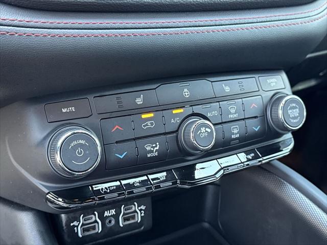 used 2024 Dodge Durango car, priced at $33,499