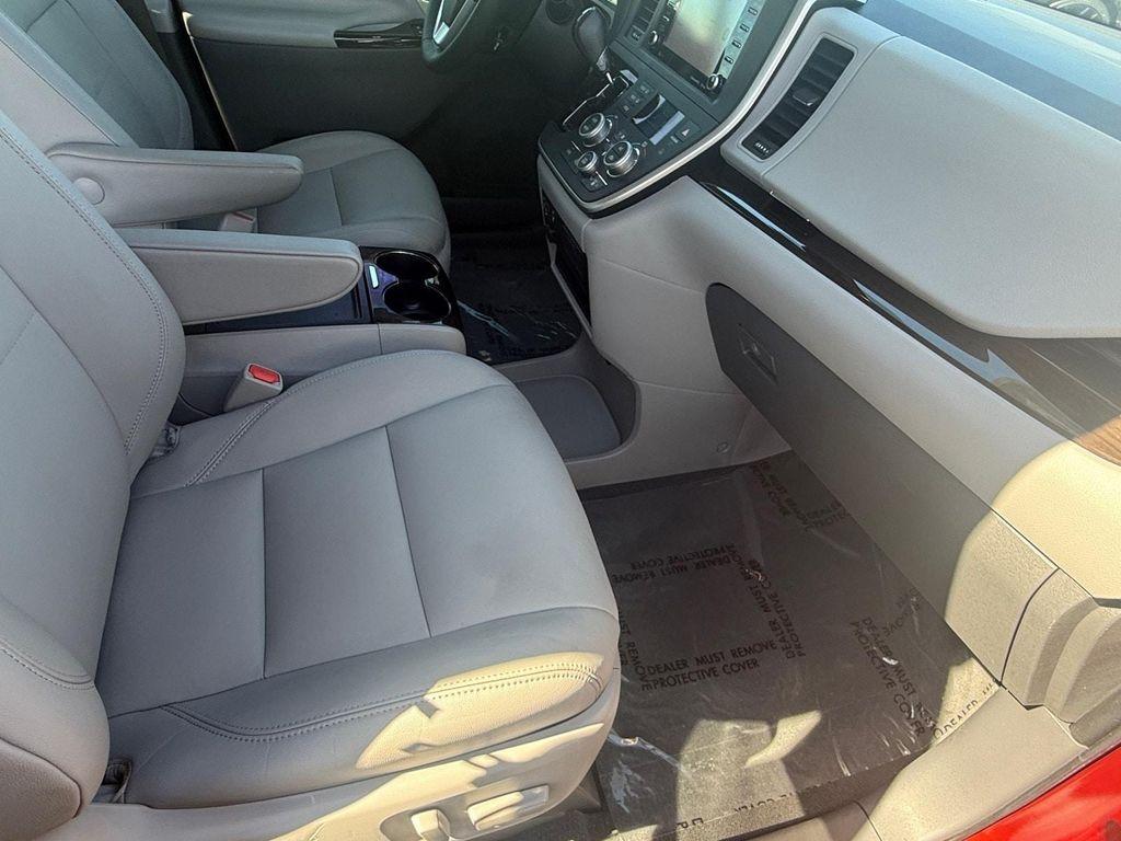 used 2020 Toyota Sienna car, priced at $27,700