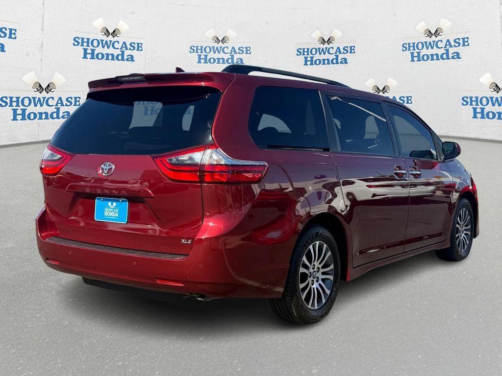 used 2020 Toyota Sienna car, priced at $27,700