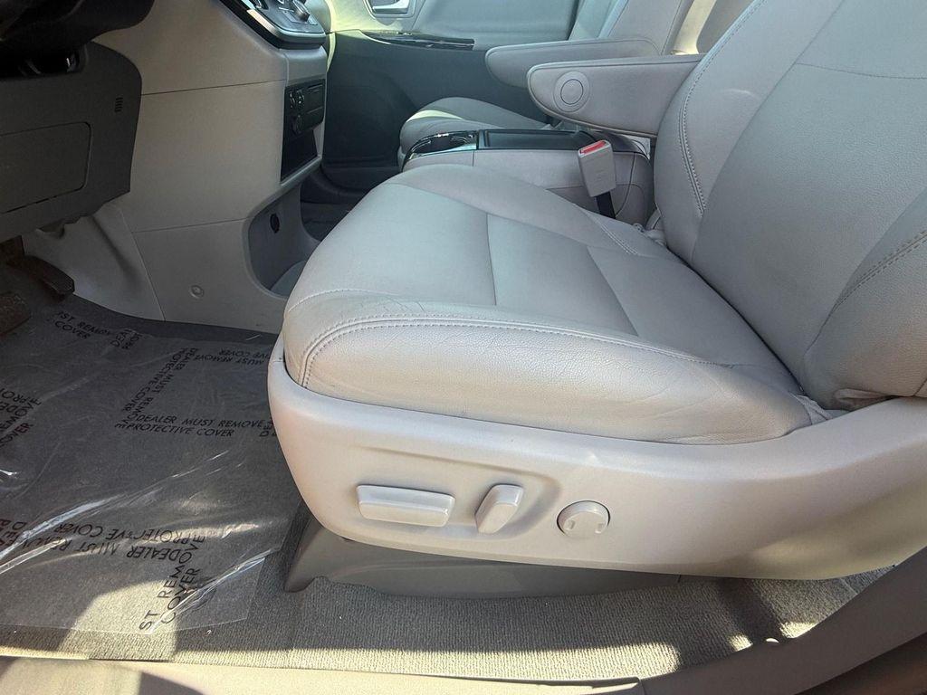 used 2020 Toyota Sienna car, priced at $27,700