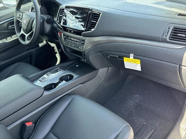 new 2025 Honda Ridgeline car, priced at $42,597