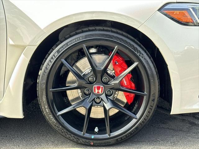 new 2025 Honda Civic Type R car, priced at $47,145