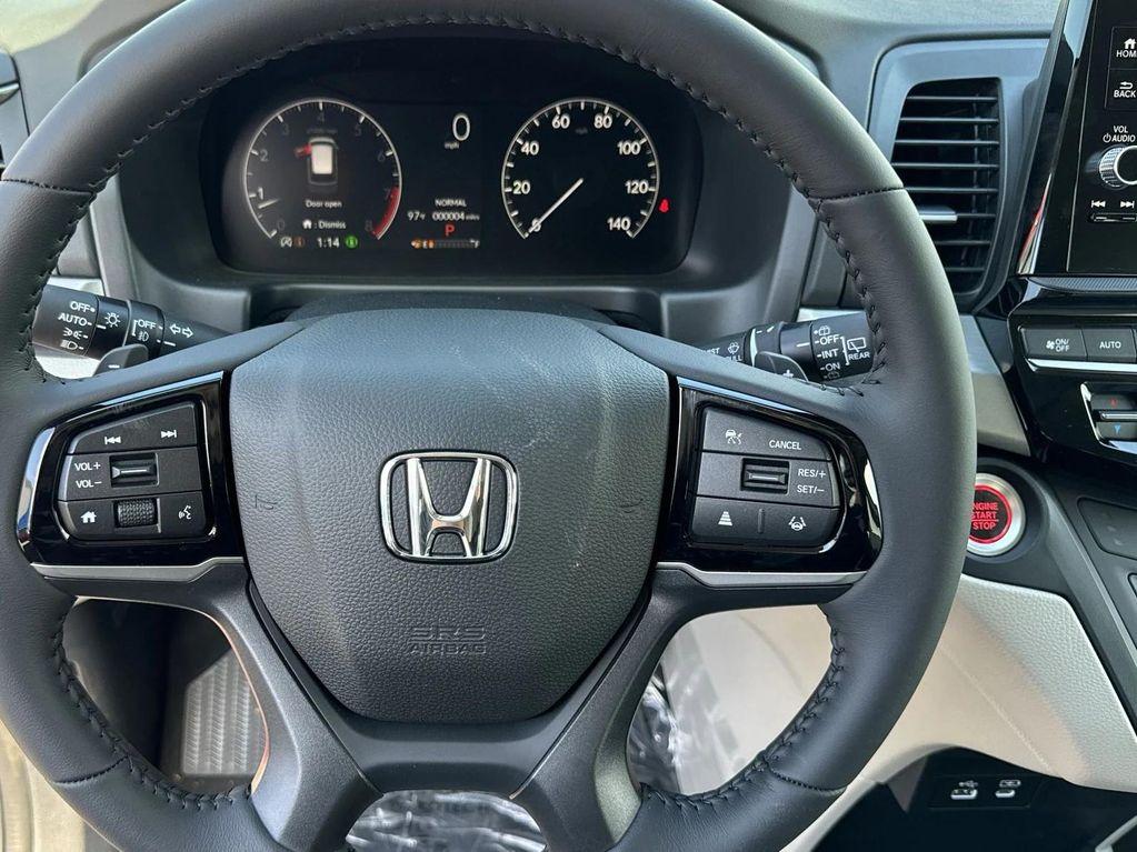 new 2026 Honda Odyssey car, priced at $44,745