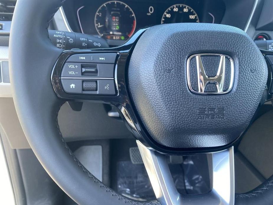 new 2025 Honda Pilot car, priced at $45,019