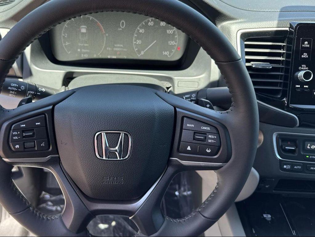 new 2025 Honda Ridgeline car, priced at $42,597