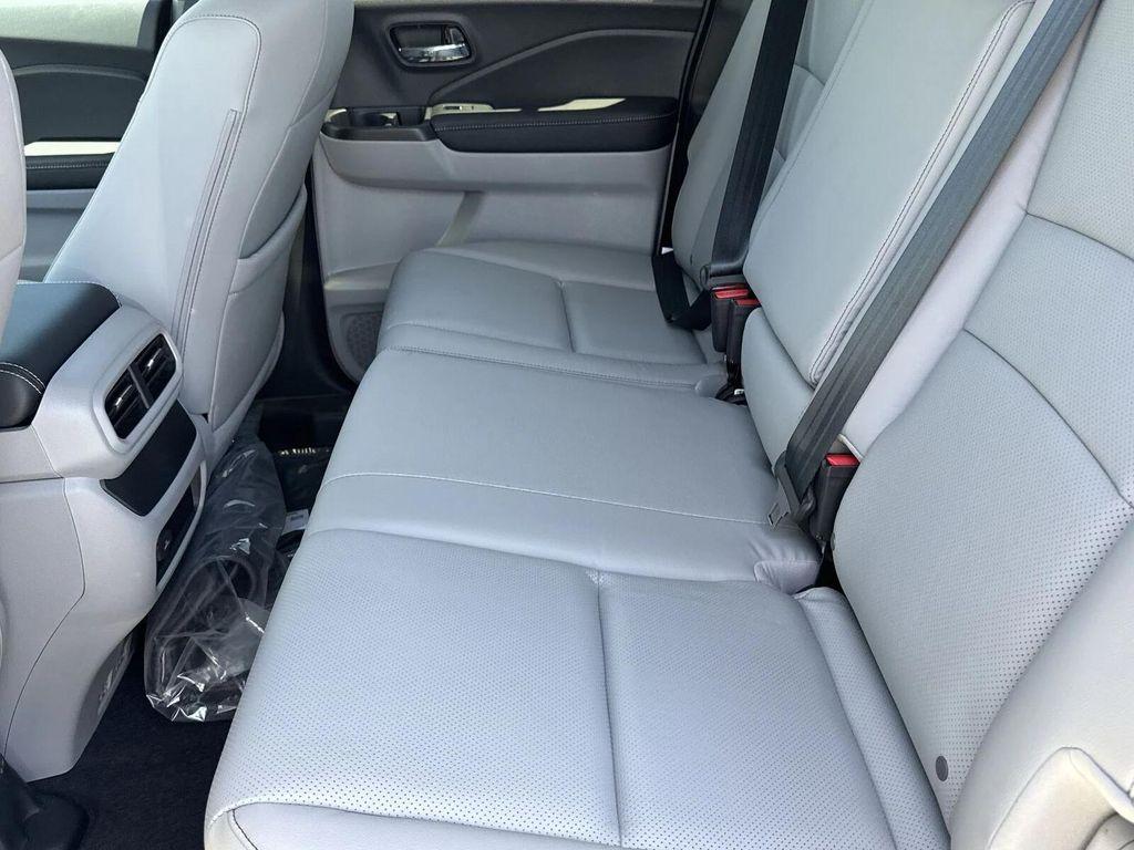 new 2025 Honda Ridgeline car, priced at $42,597