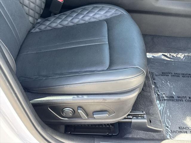 used 2022 Kia Sorento car, priced at $32,800