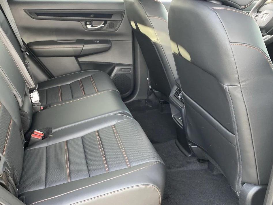 new 2025 Honda CR-V Hybrid car, priced at $39,313