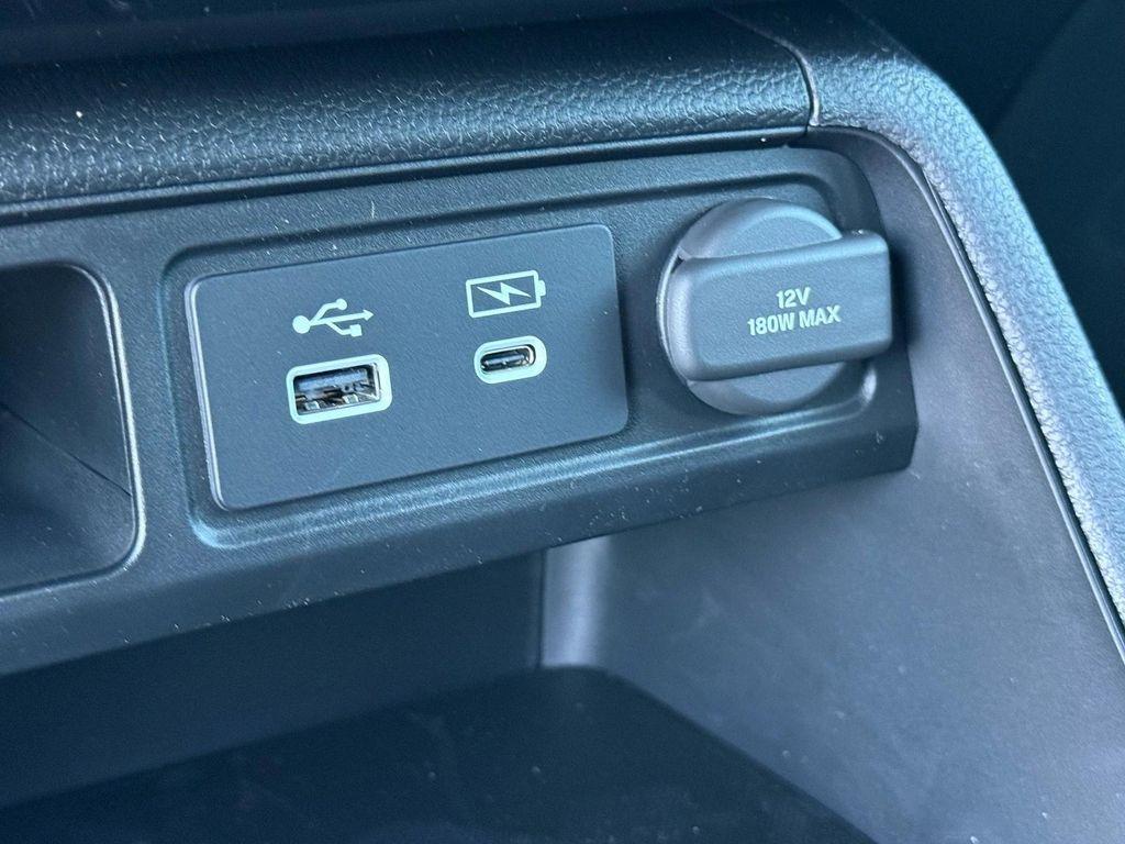 new 2025 Honda Pilot car, priced at $48,667