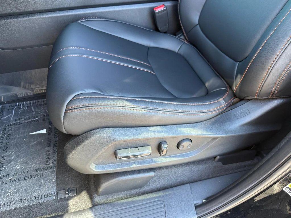 new 2025 Honda Pilot car, priced at $48,667