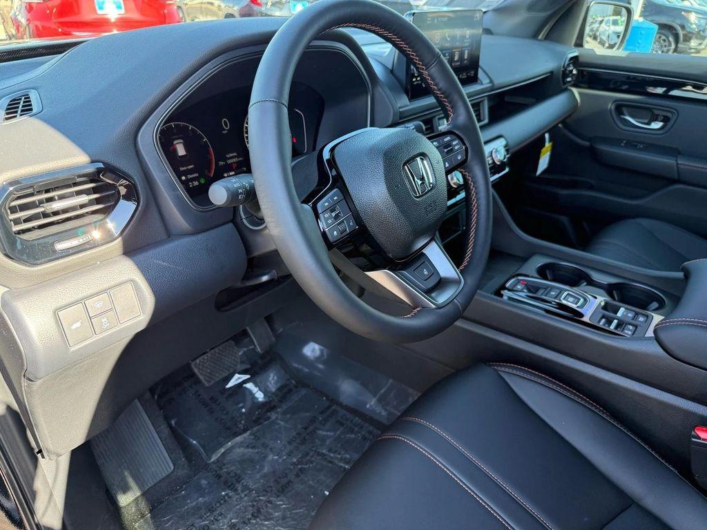 new 2025 Honda Pilot car, priced at $48,667
