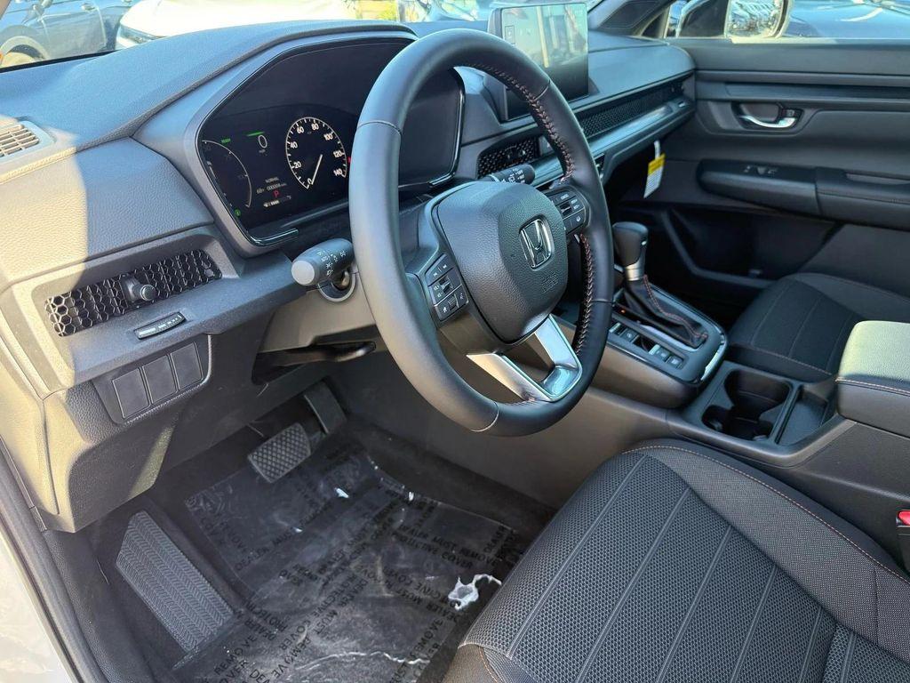 new 2026 Honda CR-V Hybrid car, priced at $37,921