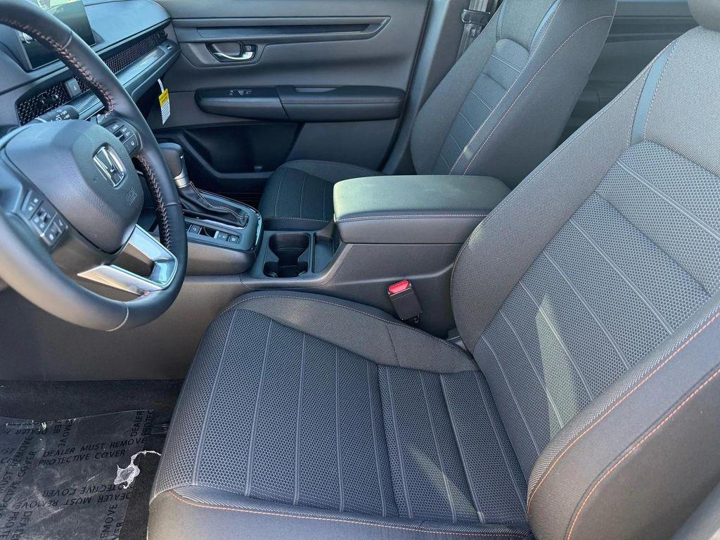 new 2026 Honda CR-V Hybrid car, priced at $37,921