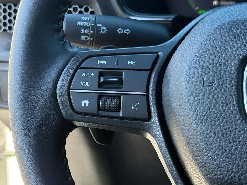 new 2026 Honda CR-V Hybrid car, priced at $37,921