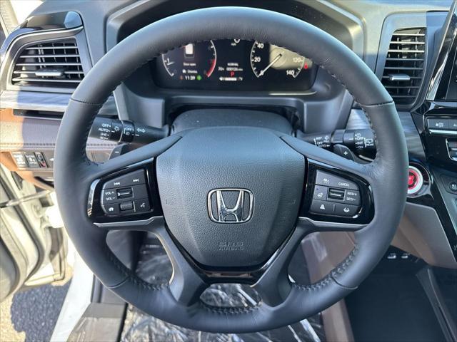 new 2025 Honda Odyssey car, priced at $49,830