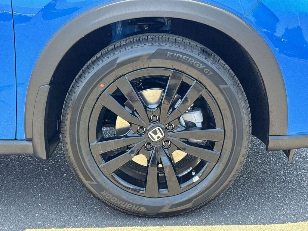 new 2026 Honda HR-V car, priced at $29,035