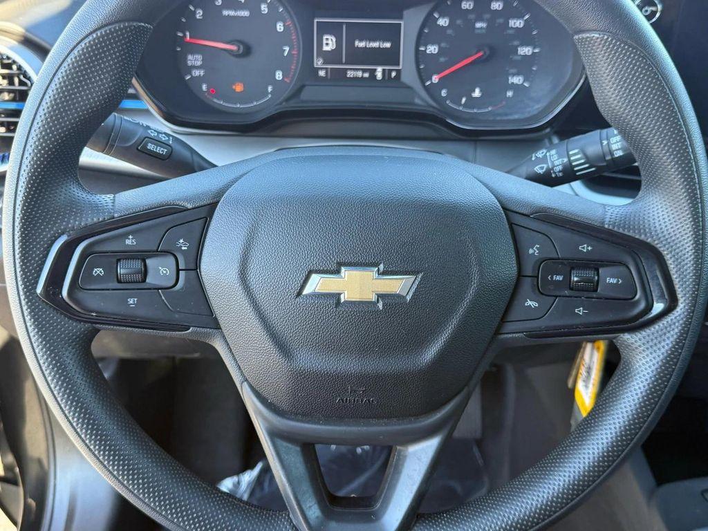 used 2024 Chevrolet Trax car, priced at $18,998