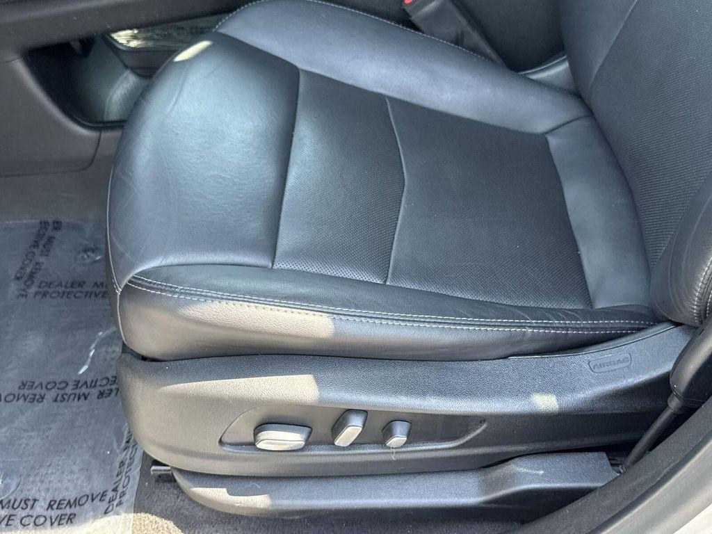 used 2020 Cadillac XT5 car, priced at $17,998