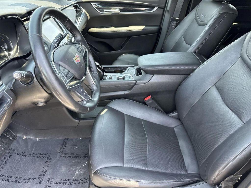 used 2020 Cadillac XT5 car, priced at $17,998