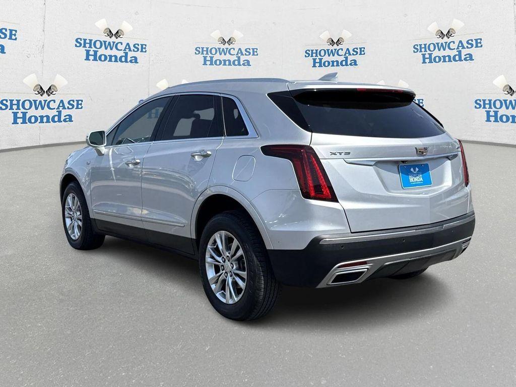 used 2020 Cadillac XT5 car, priced at $17,998